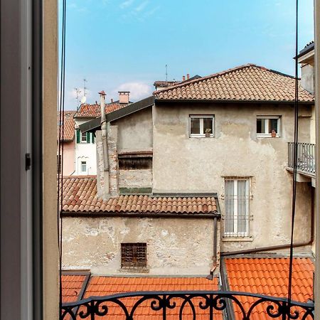 Shades Of Lake - Blue Apartment Como Exterior photo